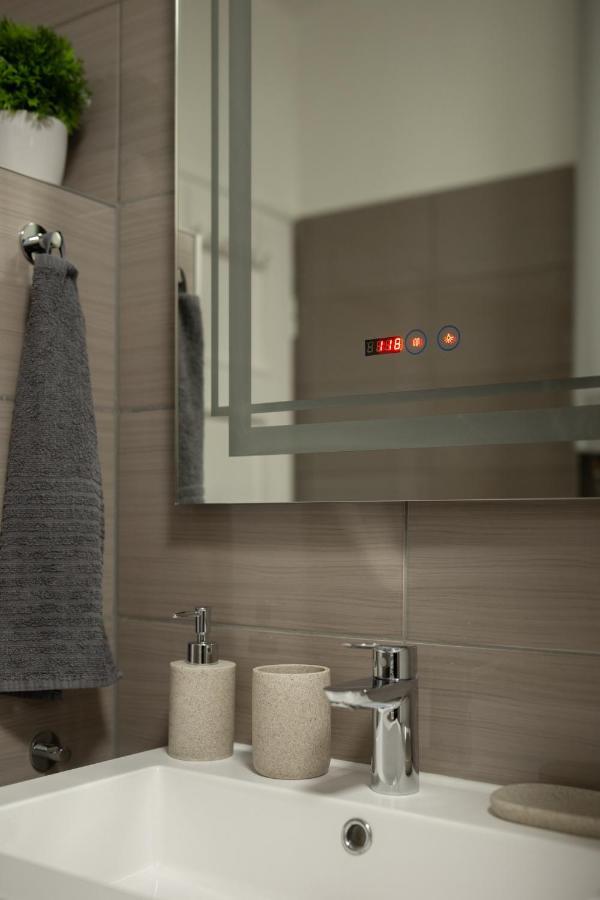 Smart Square With Free Parking Debrecen Exterior foto
