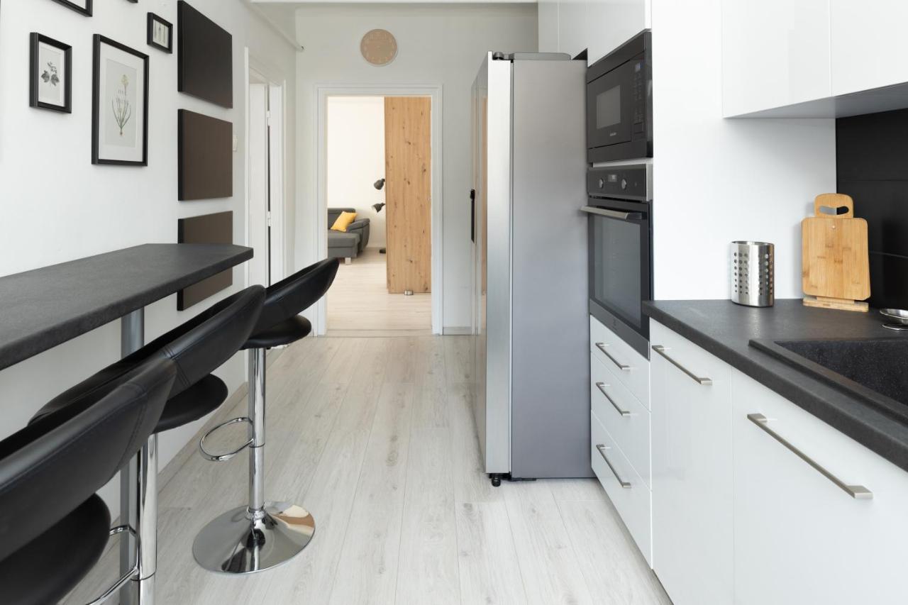 Smart Square With Free Parking Debrecen Exterior foto